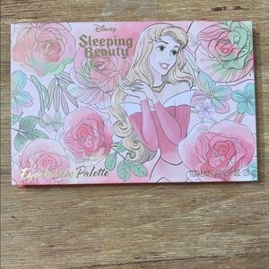 Taste Beauty Disney Sleeping Beauty Floral Pink Palette